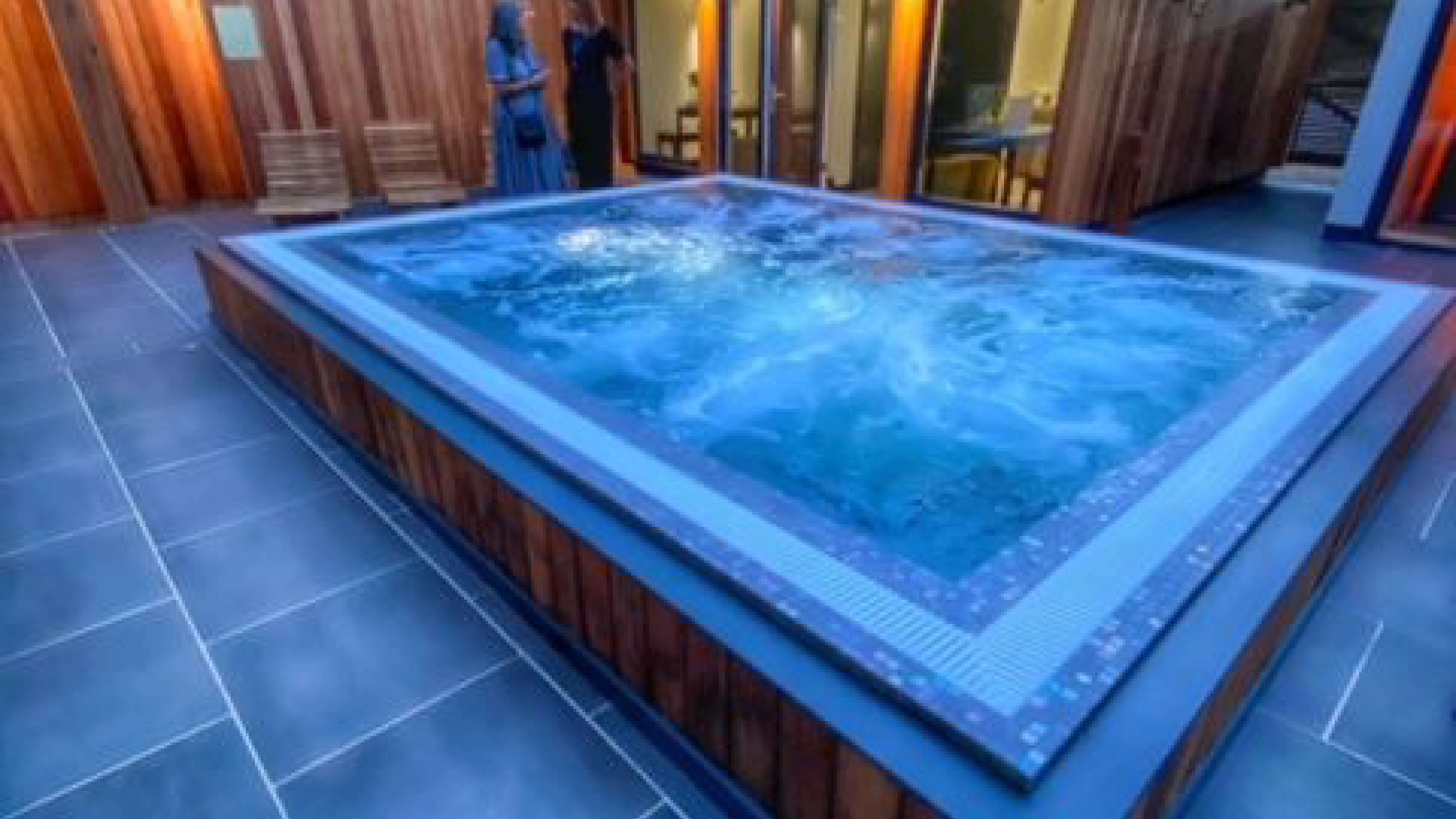 spa garden-iveridge-hall2